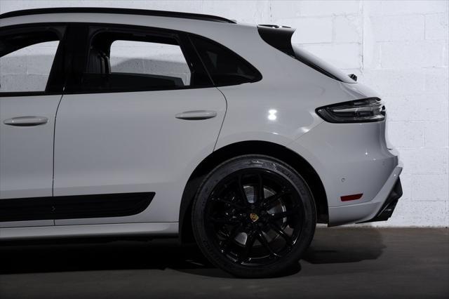 used 2025 Porsche Macan car