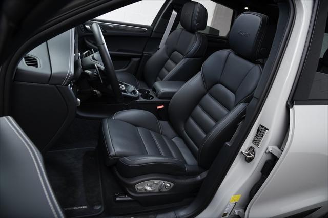 used 2025 Porsche Macan car