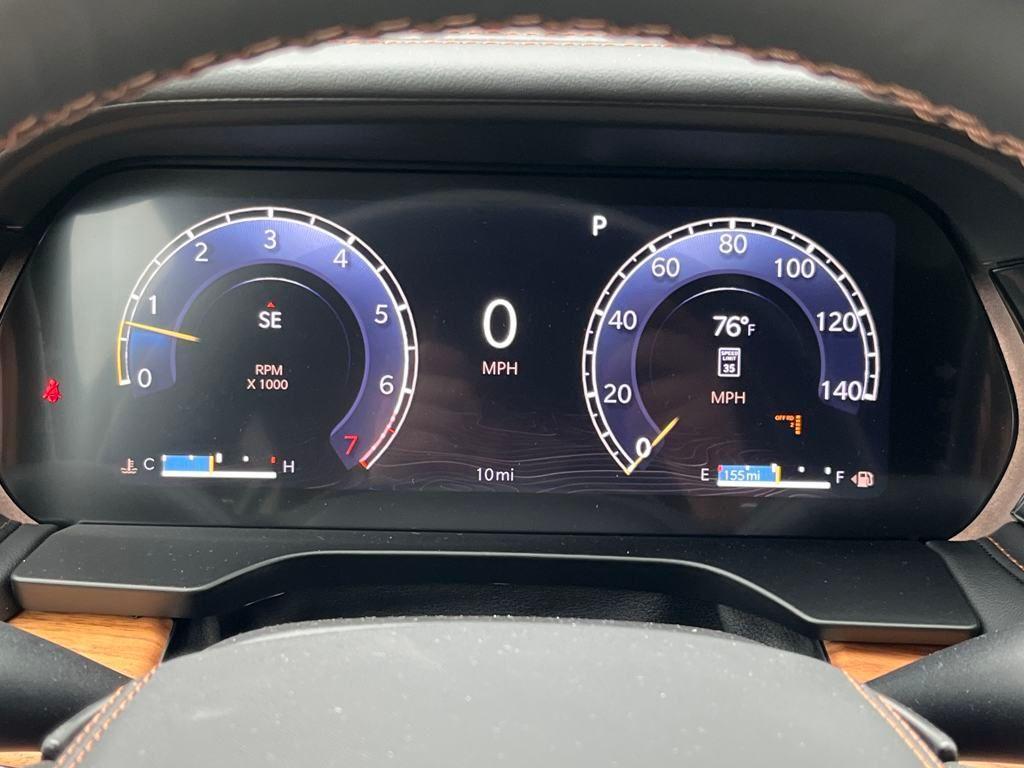 new 2025 Jeep Grand Cherokee car, priced at $59,749