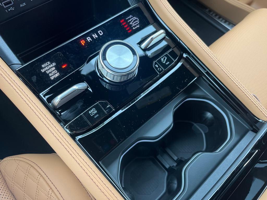 new 2025 Jeep Grand Cherokee car, priced at $59,749