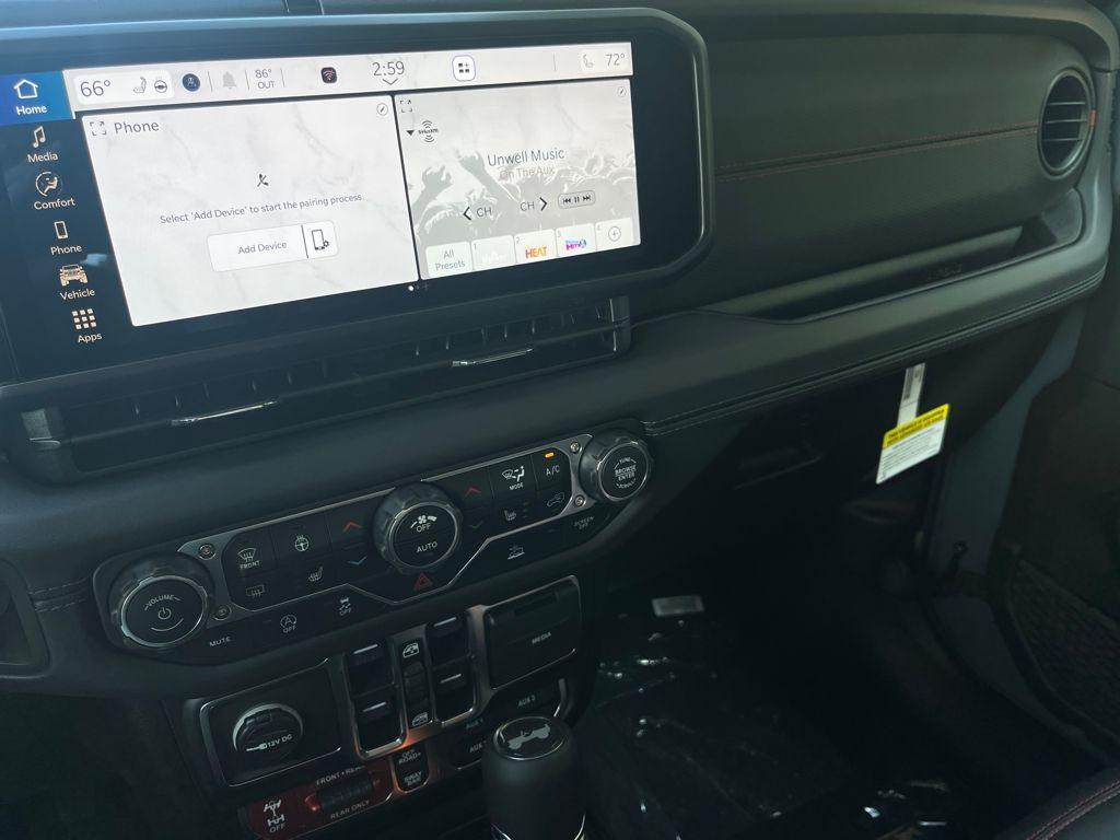 new 2025 Jeep Wrangler car, priced at $66,590