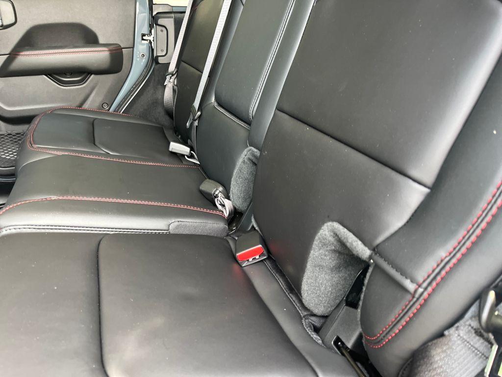 new 2025 Jeep Wrangler car, priced at $66,590