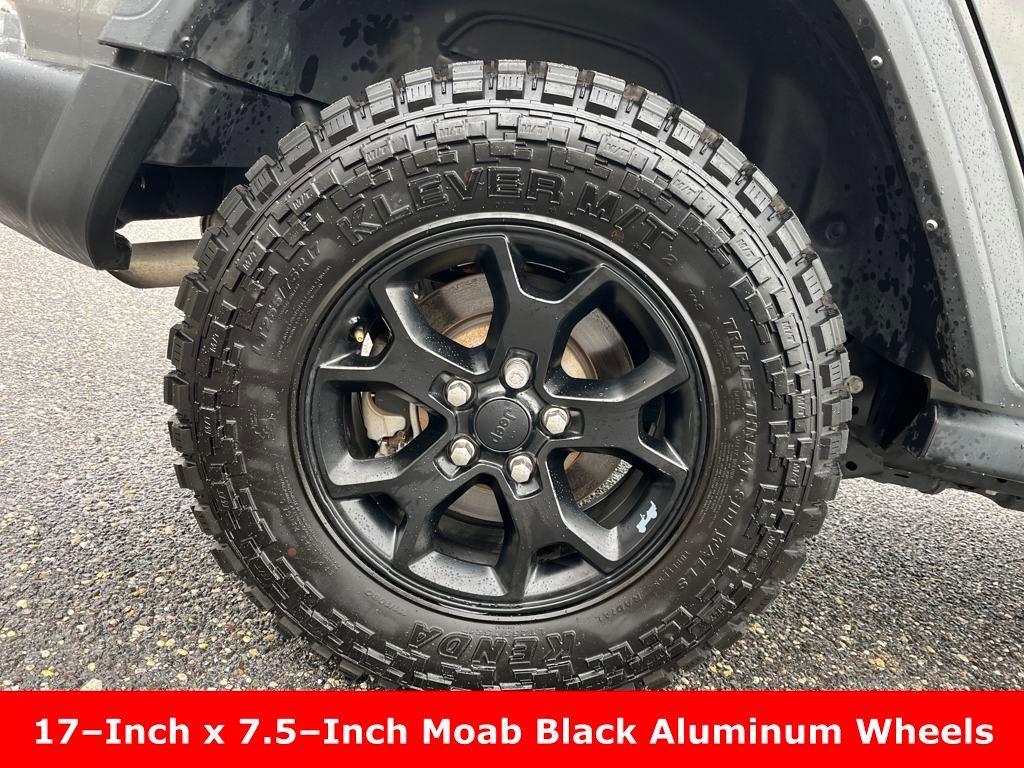 used 2021 Jeep Wrangler Unlimited car, priced at $30,899