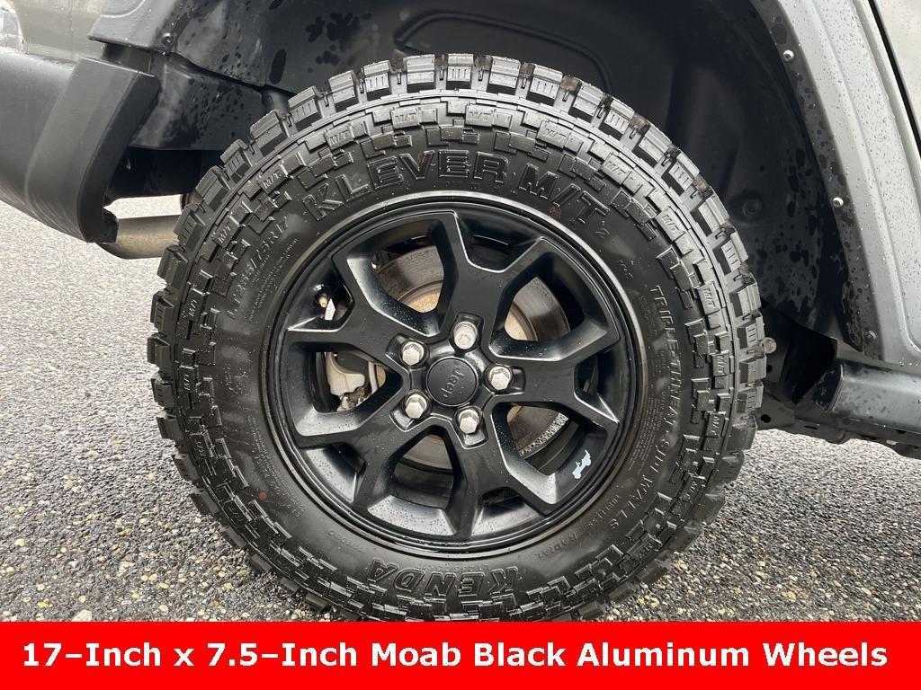 used 2021 Jeep Wrangler Unlimited car, priced at $31,699