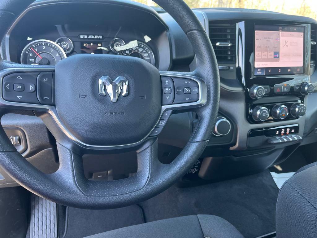 new 2025 Ram 1500 car, priced at $45,578