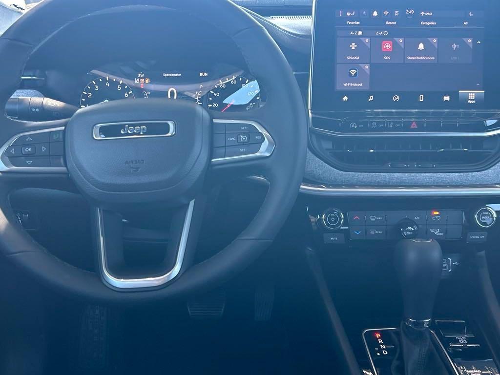 new 2024 Jeep Compass car, priced at $25,999