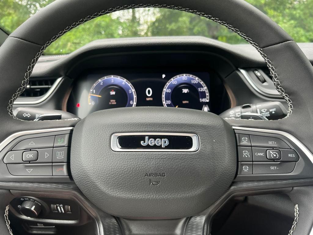 new 2025 Jeep Grand Cherokee L car, priced at $44,817