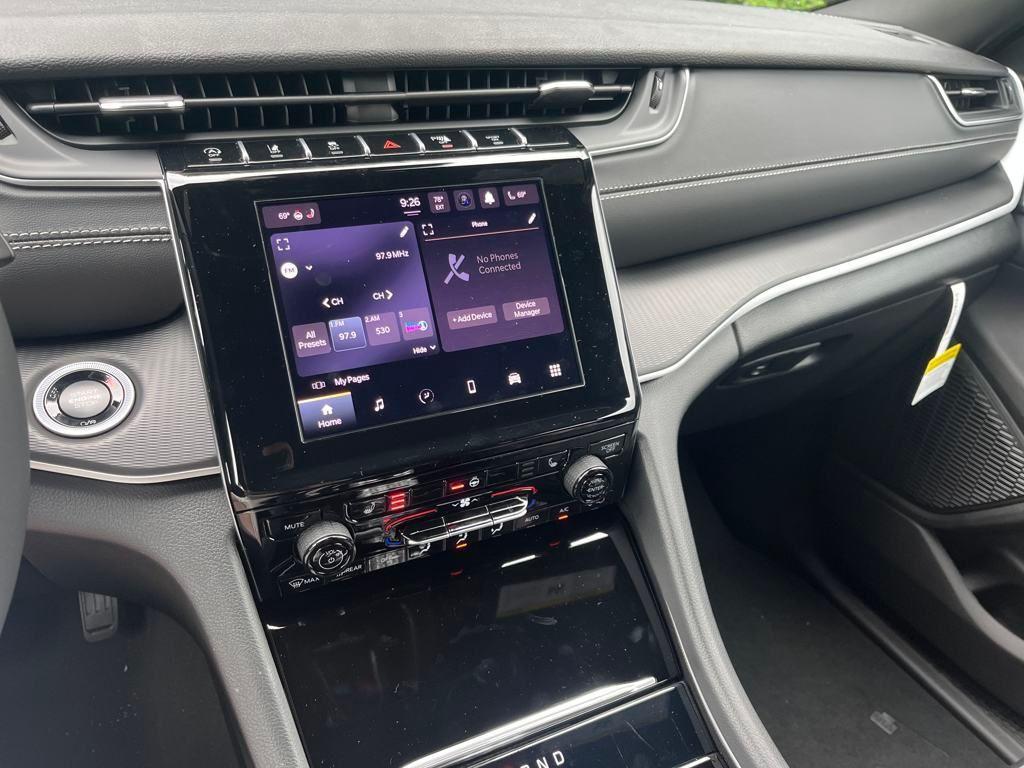 new 2025 Jeep Grand Cherokee L car, priced at $44,817
