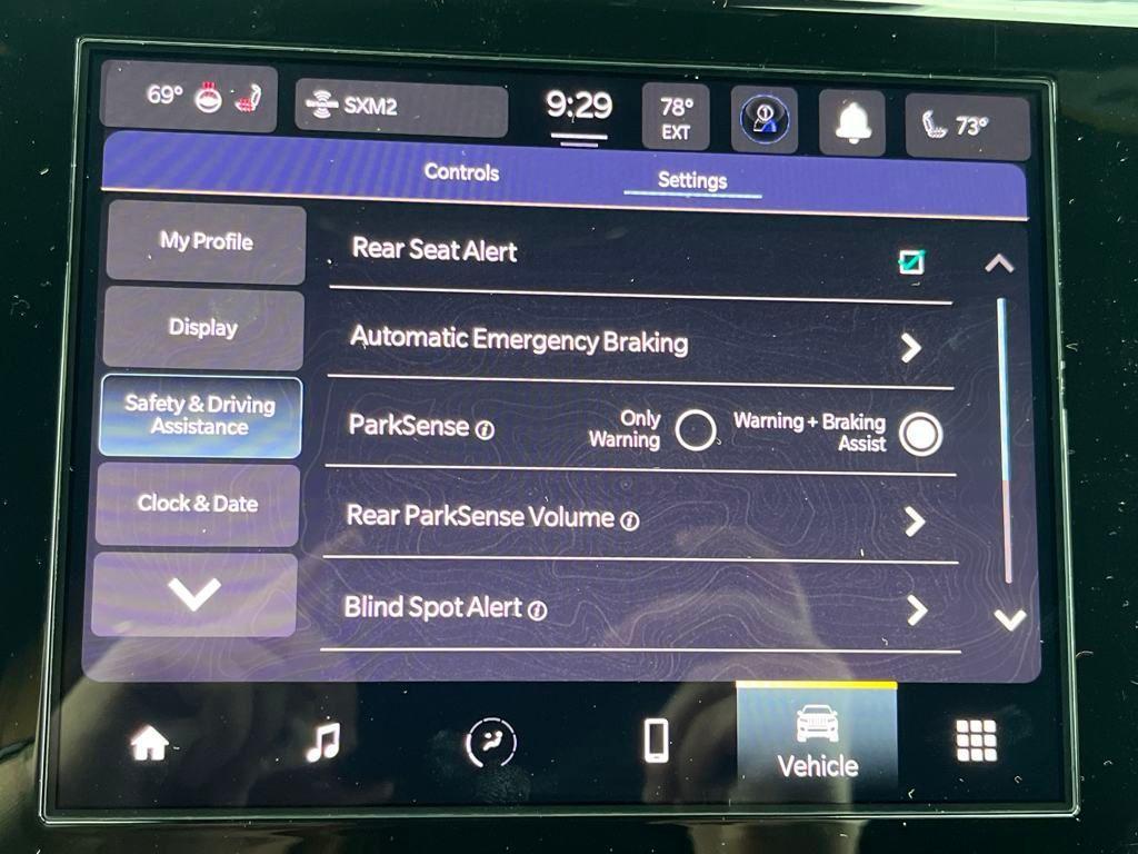 new 2025 Jeep Grand Cherokee L car, priced at $44,817