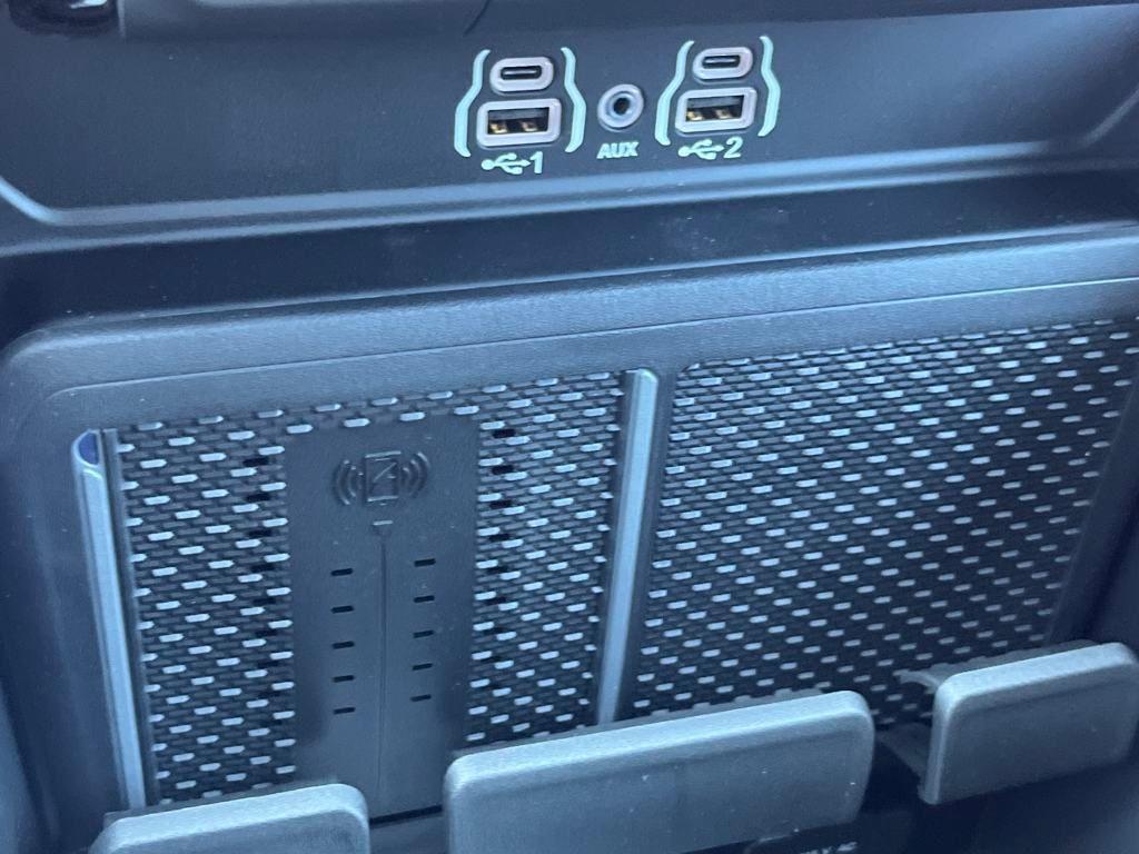 new 2025 Ram 1500 car, priced at $59,345