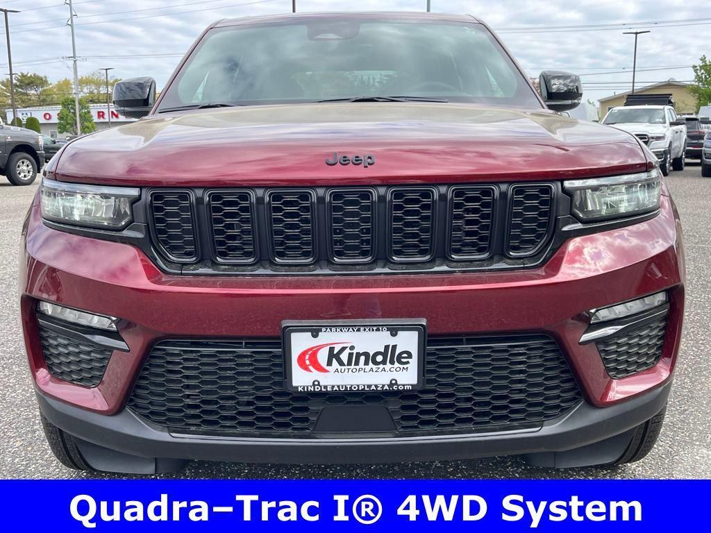 new 2025 Jeep Grand Cherokee car, priced at $46,855