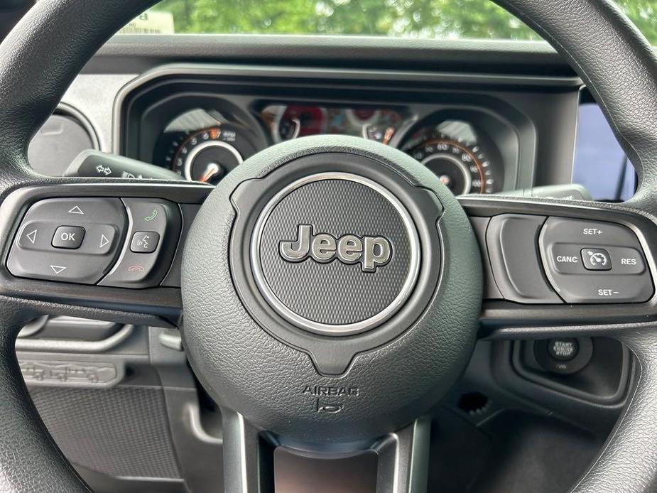 new 2024 Jeep Gladiator car, priced at $41,149