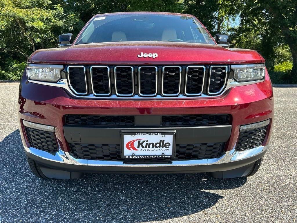 new 2024 Jeep Grand Cherokee L car, priced at $42,999
