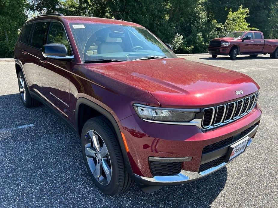 new 2024 Jeep Grand Cherokee L car, priced at $46,317