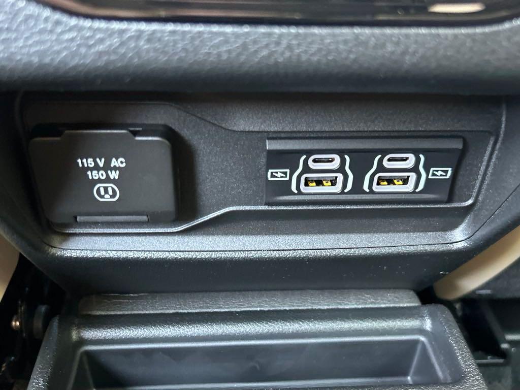 new 2024 Jeep Grand Cherokee L car, priced at $42,999
