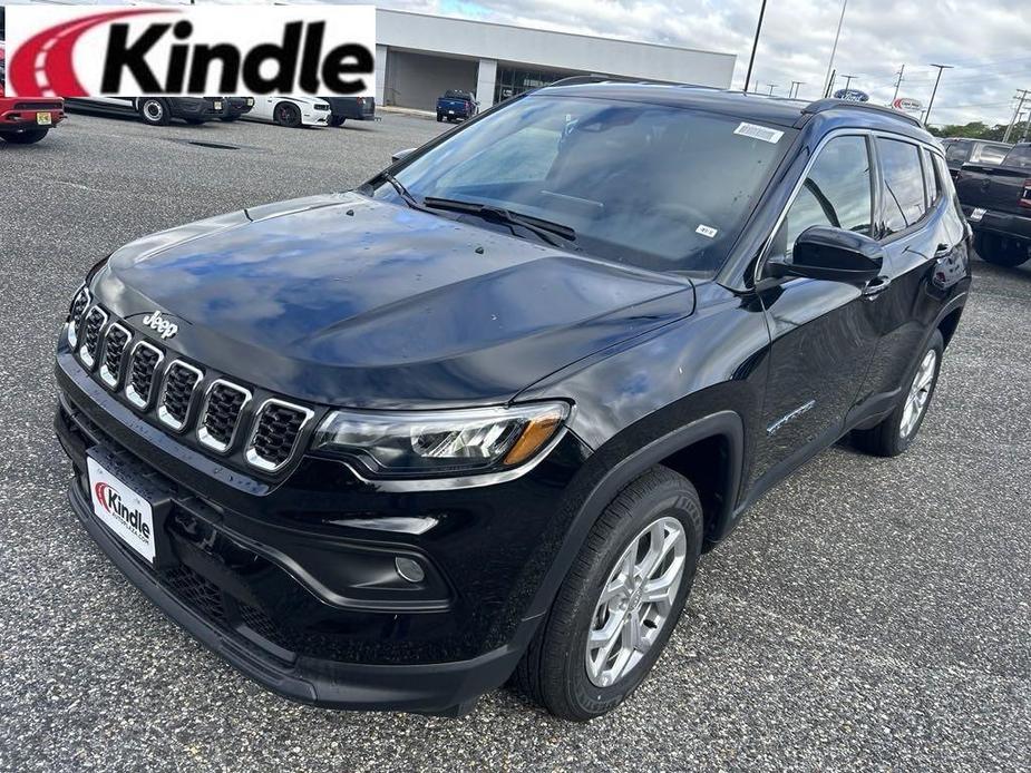 new 2024 Jeep Compass car, priced at $31,535