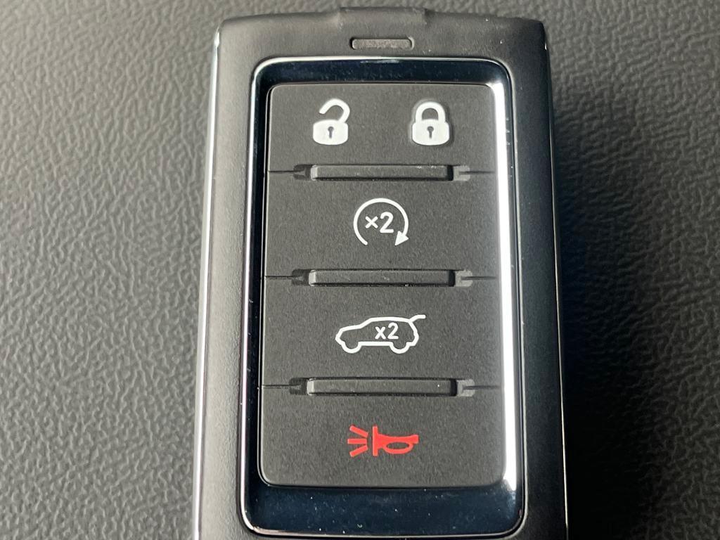 new 2025 Jeep Grand Cherokee car, priced at $47,520