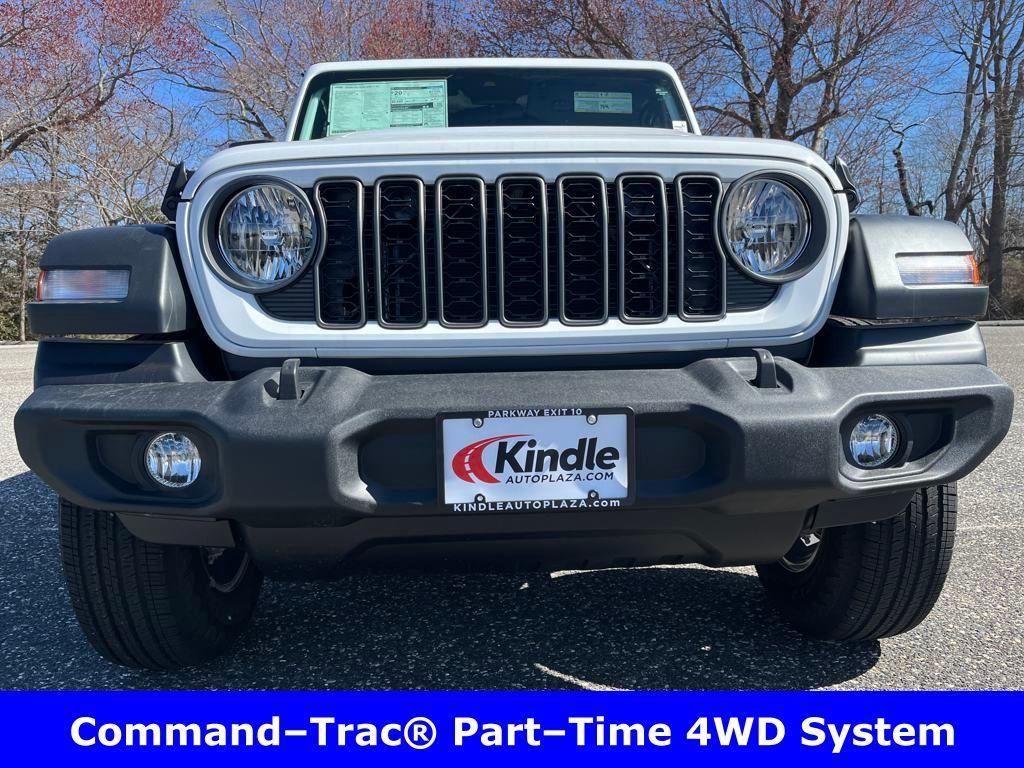 new 2025 Jeep Wrangler car, priced at $47,313