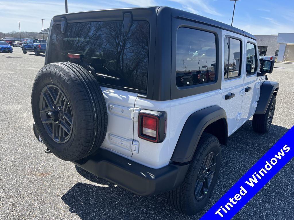 new 2025 Jeep Wrangler car, priced at $47,313