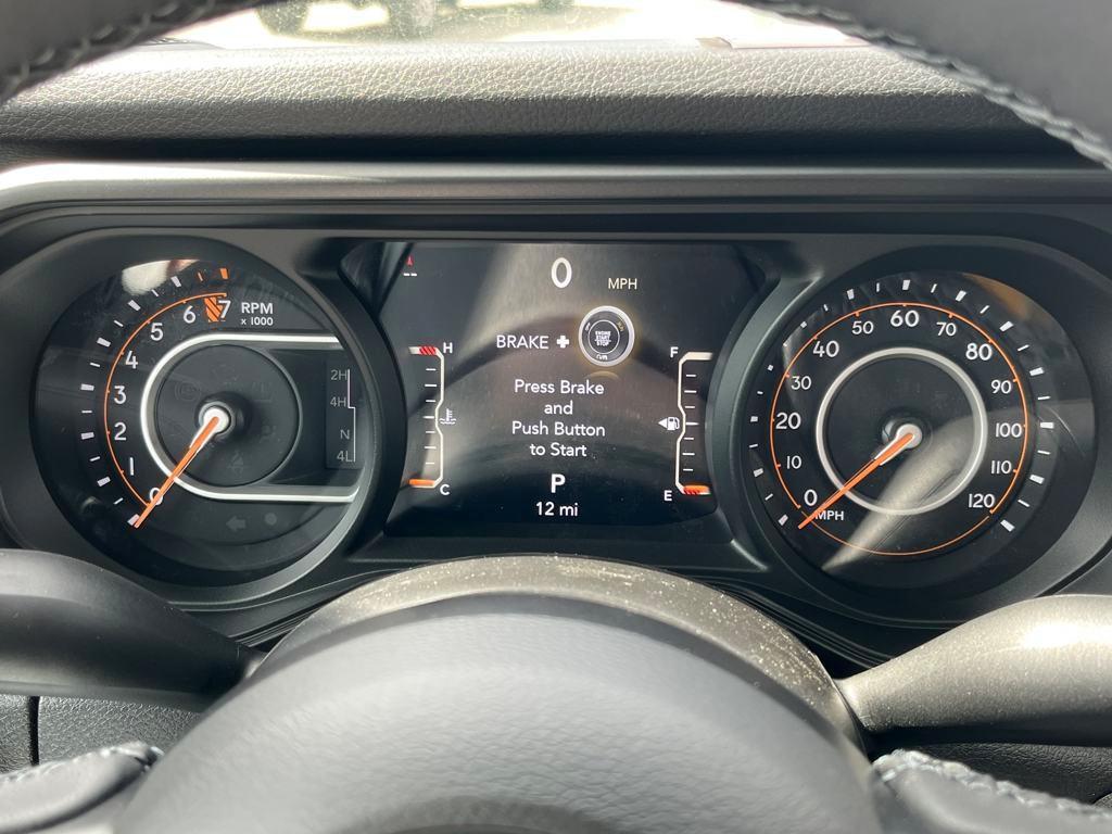 new 2025 Jeep Gladiator car, priced at $46,028