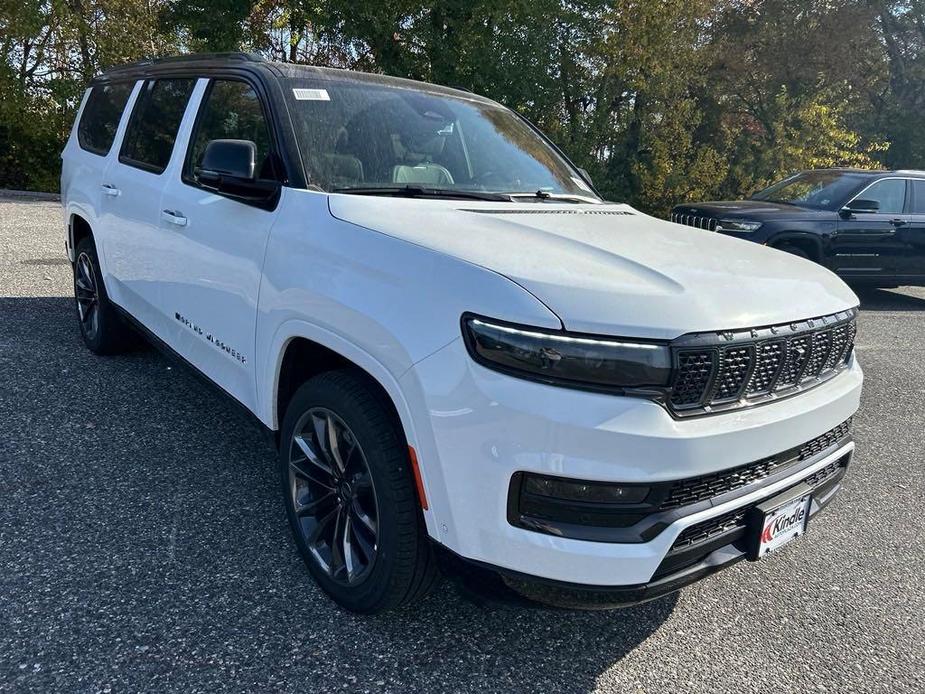 new 2024 Jeep Grand Wagoneer L car, priced at $95,676