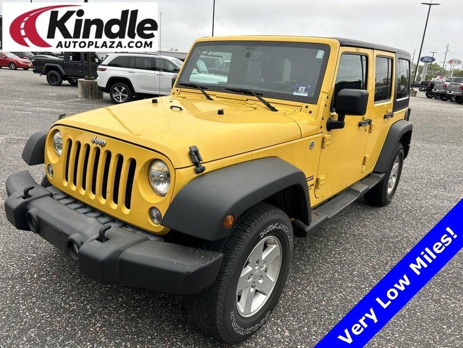used 2015 Jeep Wrangler Unlimited car, priced at $25,499