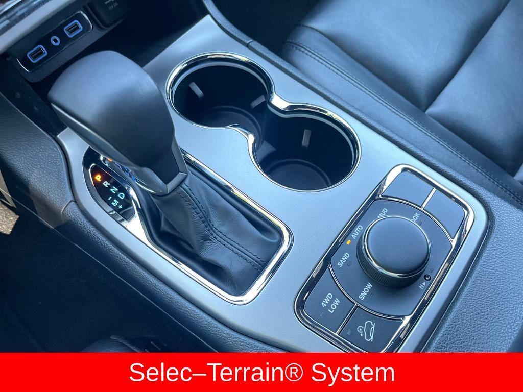 used 2022 Jeep Grand Cherokee WK car, priced at $28,499