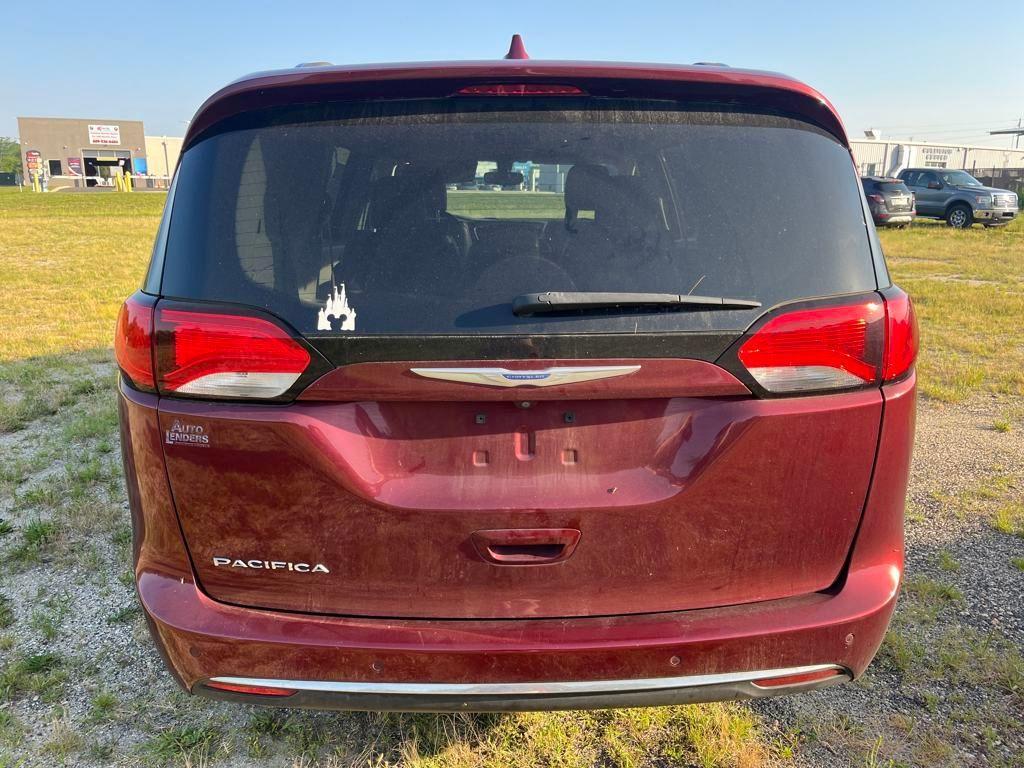 used 2018 Chrysler Pacifica car, priced at $15,599
