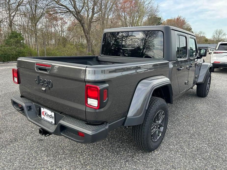 new 2024 Jeep Gladiator car, priced at $54,090
