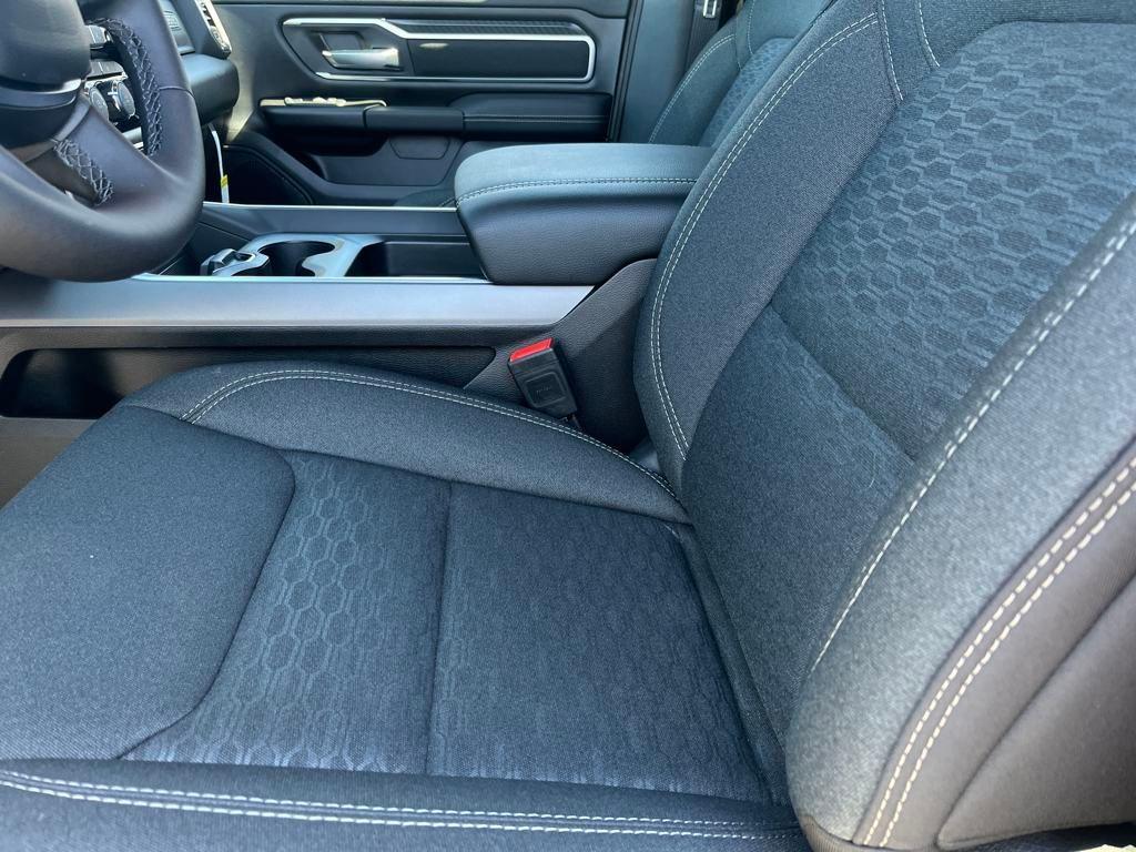 new 2025 Ram 1500 car, priced at $54,163