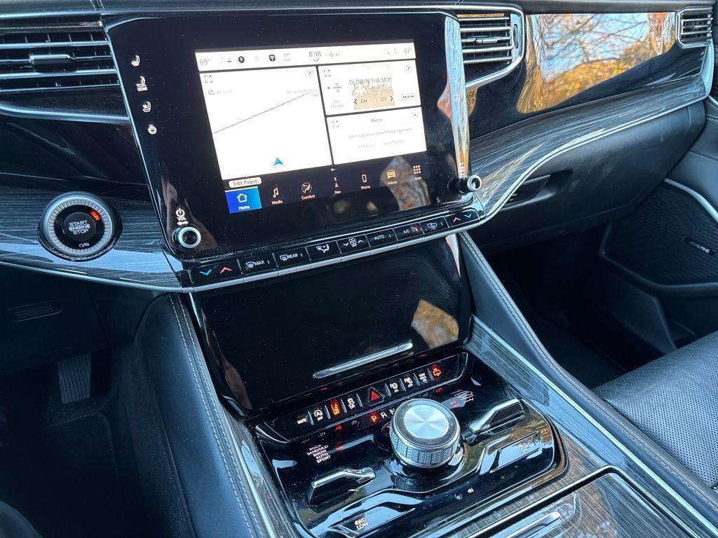 used 2022 Jeep Wagoneer car, priced at $41,299