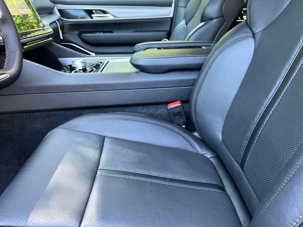new 2025 Jeep Wagoneer L car, priced at $78,925