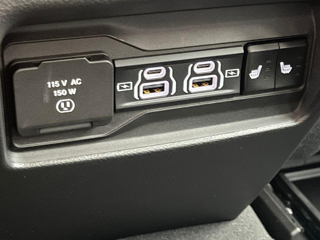 new 2025 Jeep Grand Cherokee car, priced at $50,485