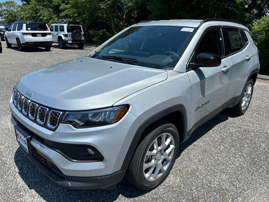 new 2024 Jeep Compass car, priced at $28,420