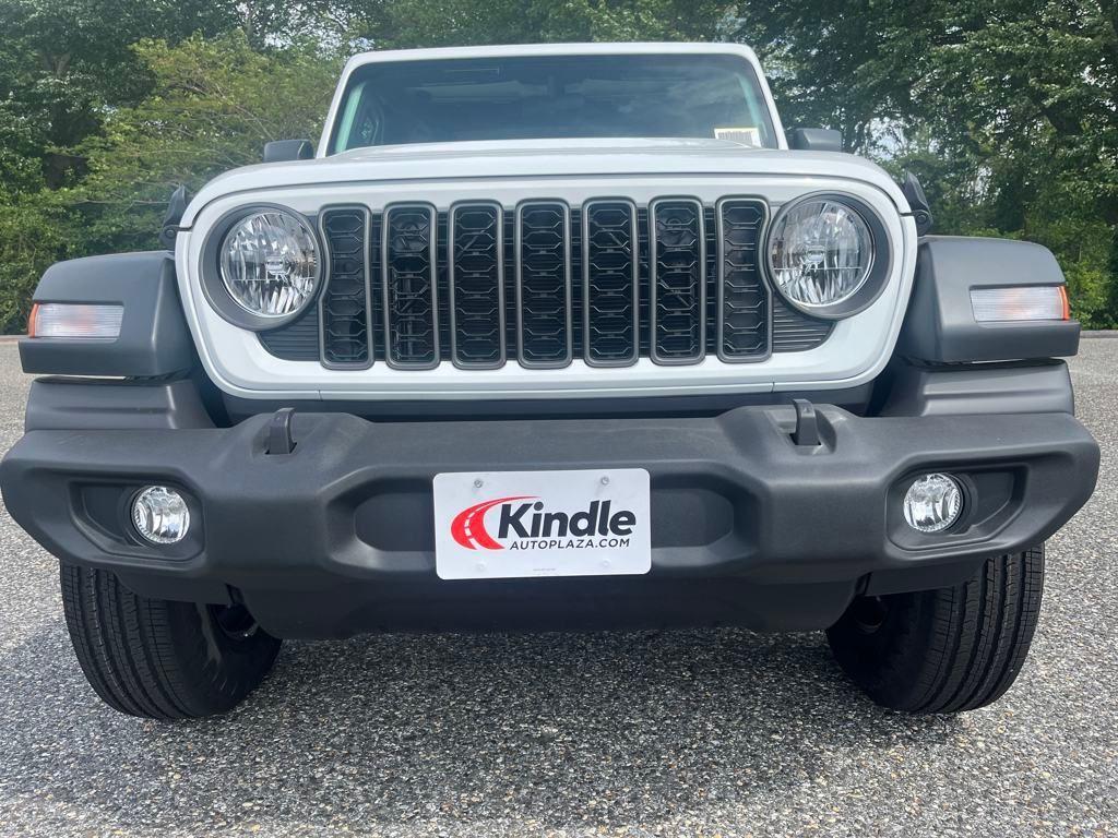 new 2025 Jeep Wrangler car, priced at $35,071