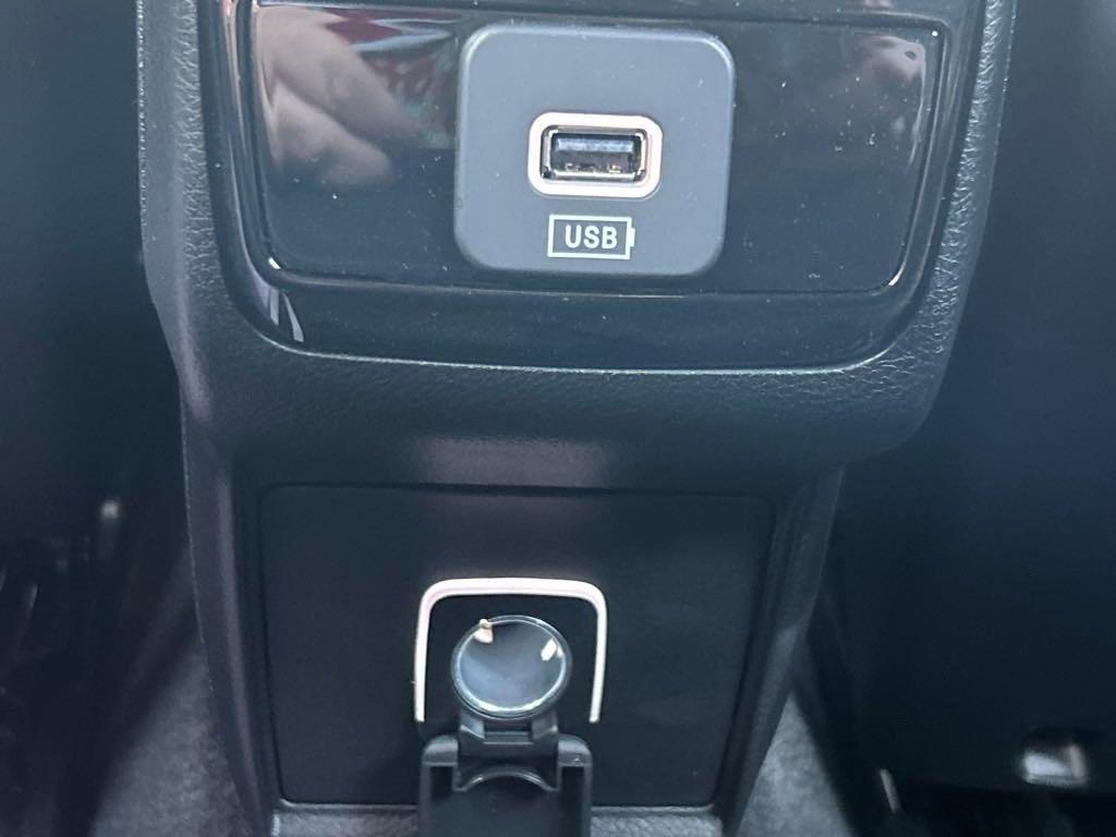 new 2024 Jeep Compass car, priced at $25,999