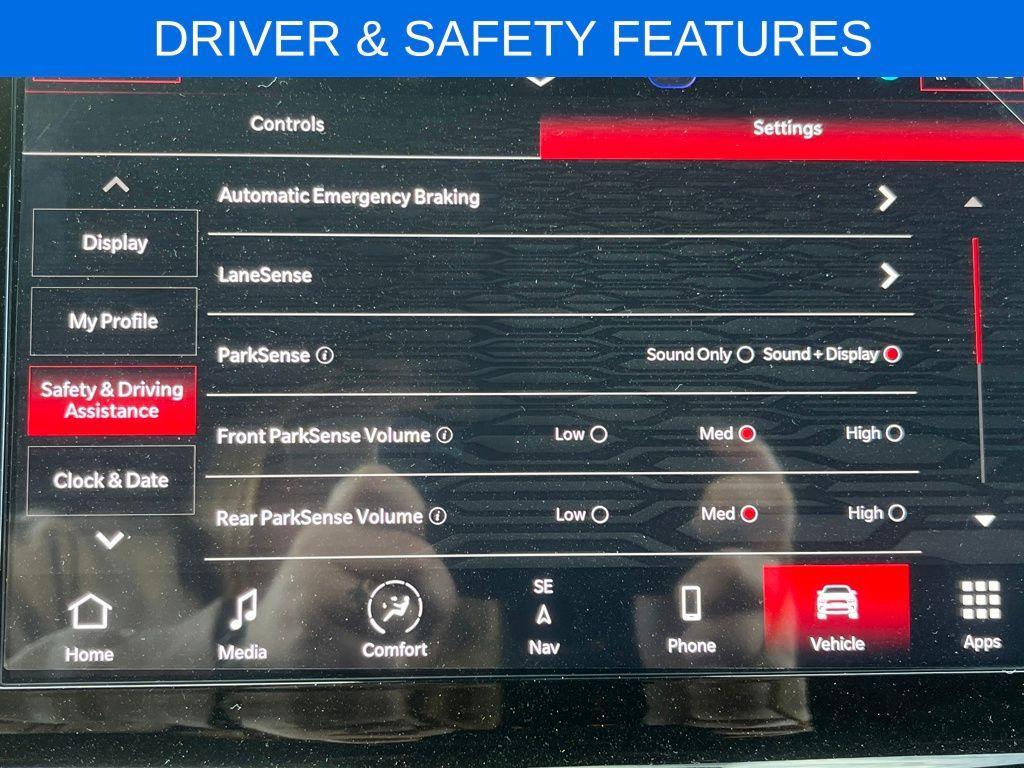 new 2025 Dodge Durango car, priced at $44,020