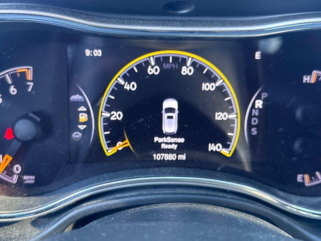 used 2014 Jeep Grand Cherokee car, priced at $12,699