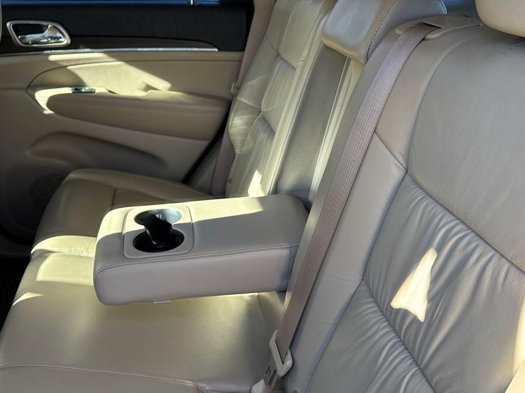 used 2014 Jeep Grand Cherokee car, priced at $12,699