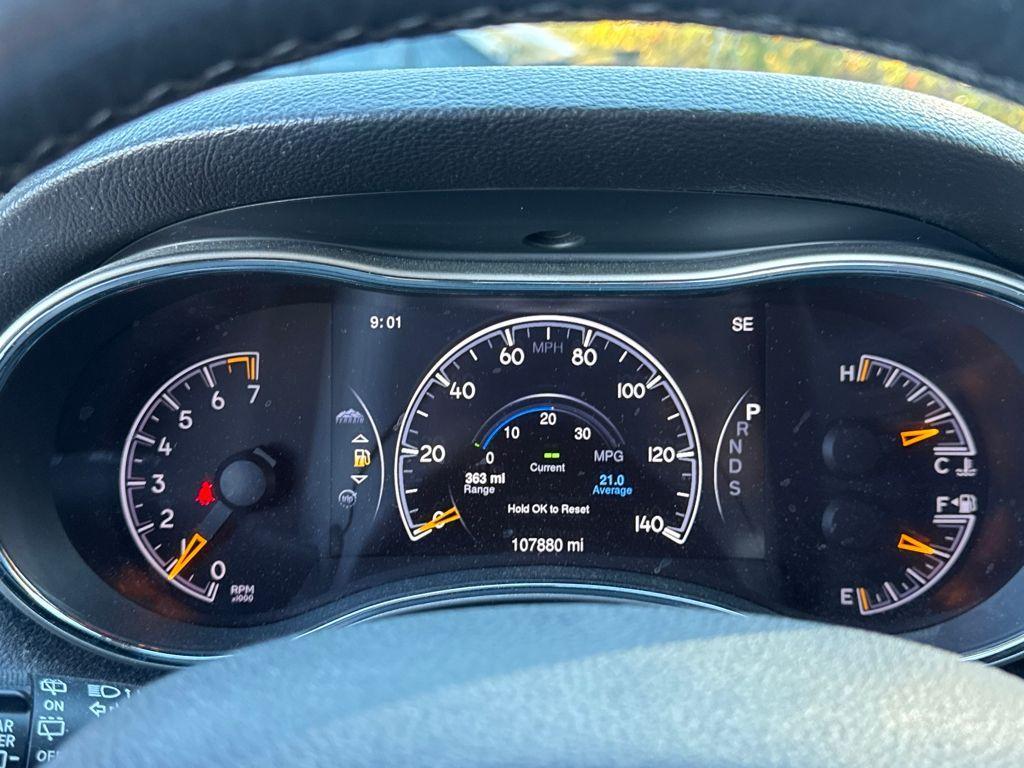 used 2014 Jeep Grand Cherokee car, priced at $12,699