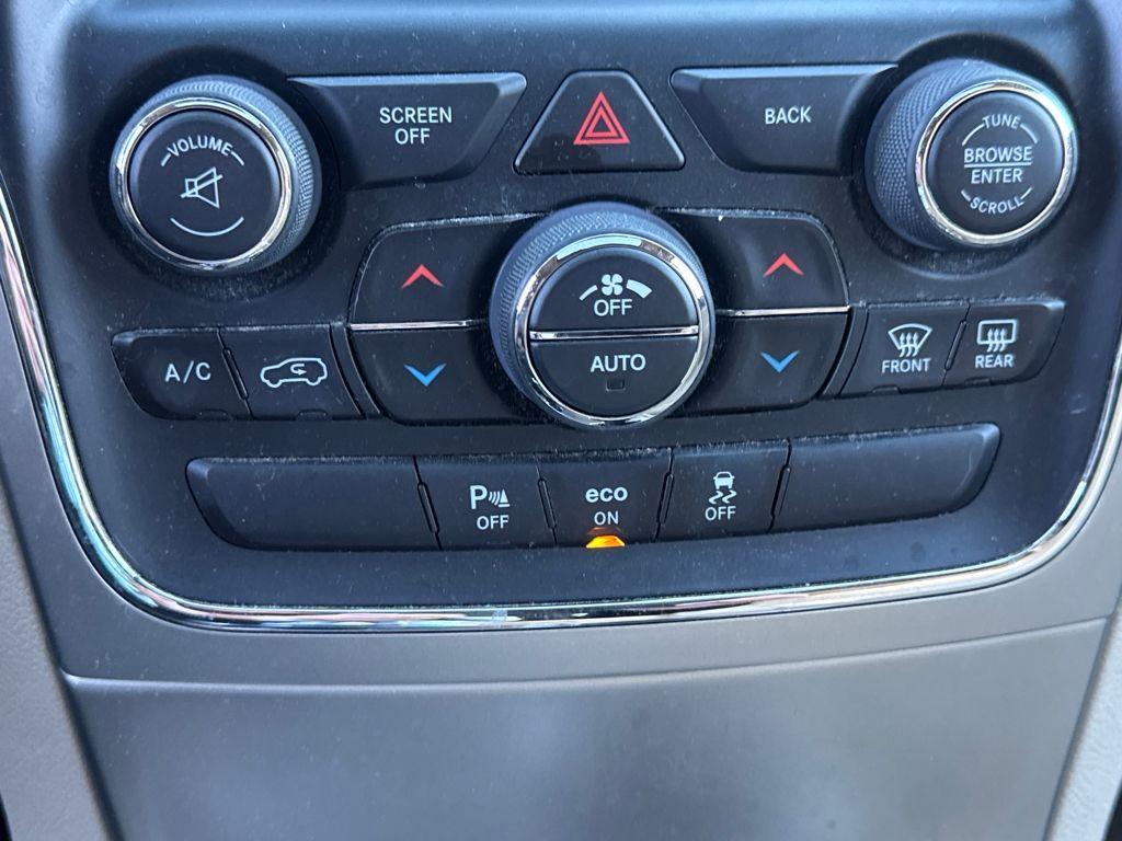 used 2014 Jeep Grand Cherokee car, priced at $12,699