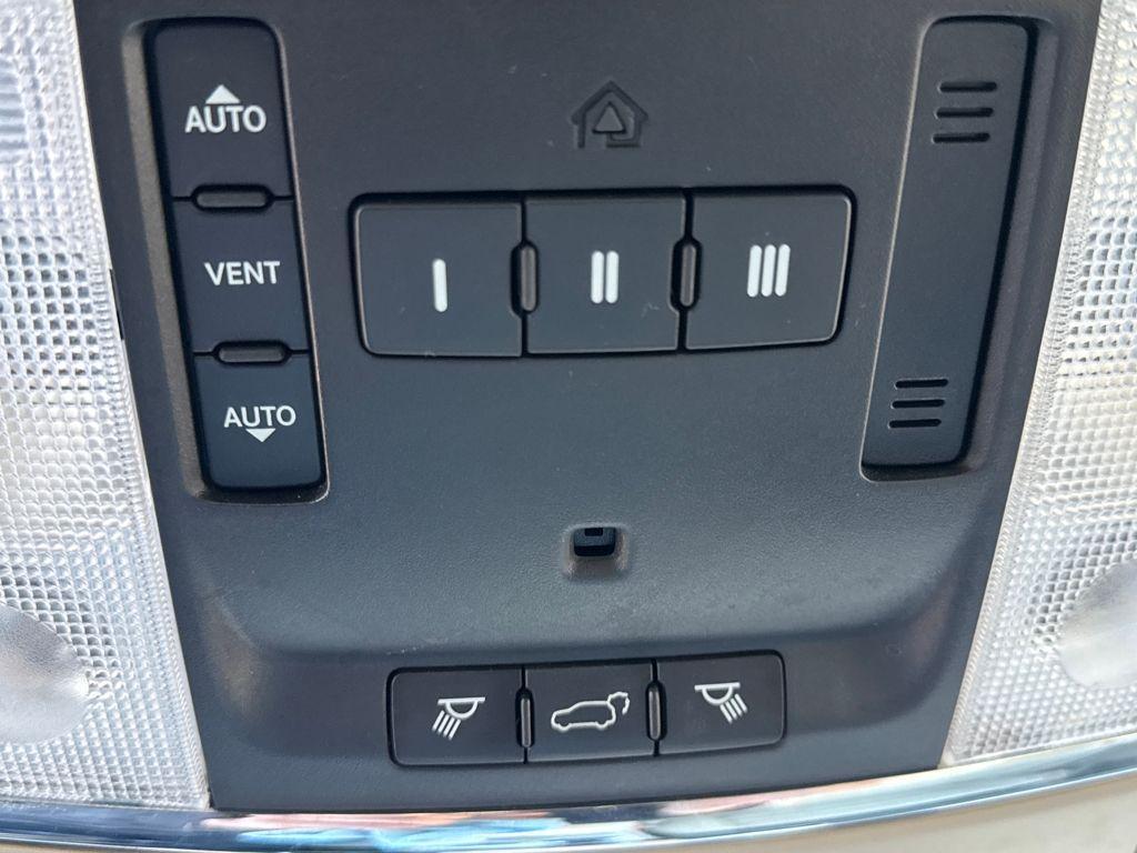 used 2014 Jeep Grand Cherokee car, priced at $12,699