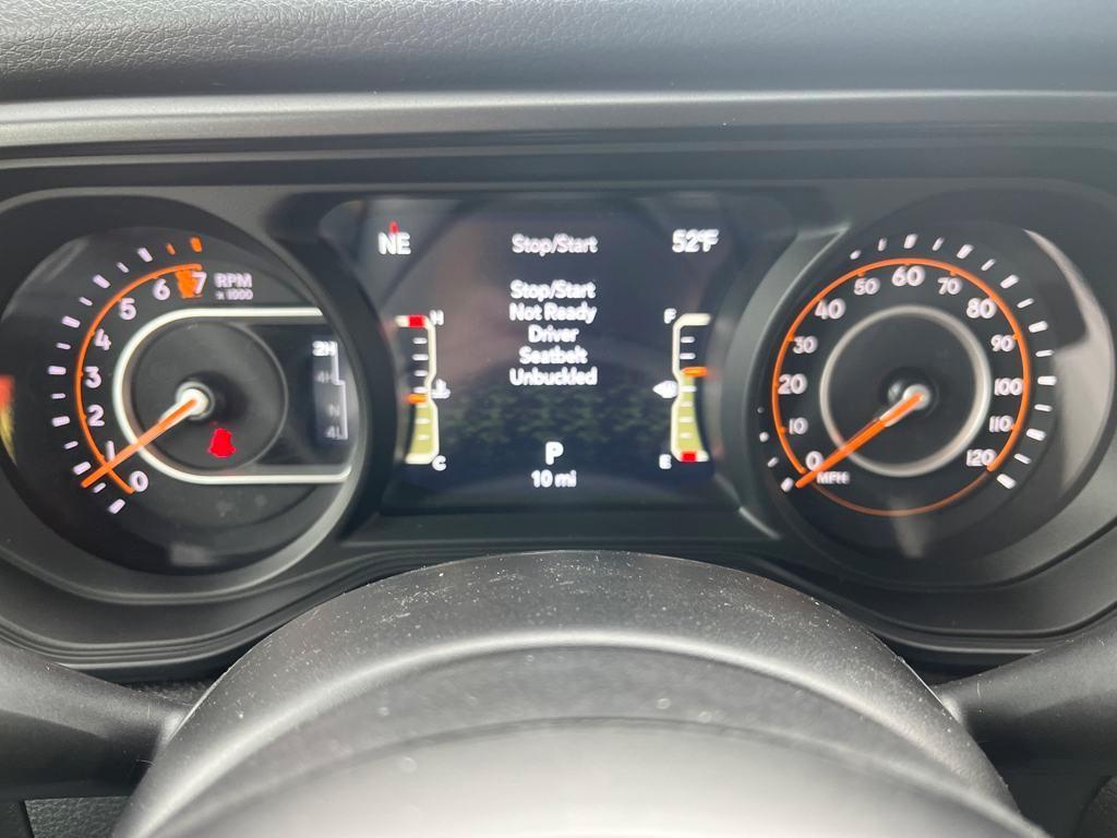 new 2025 Jeep Gladiator car, priced at $47,578