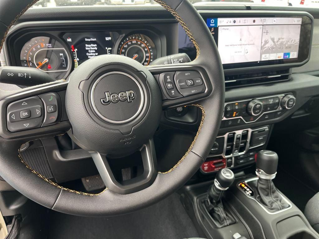 new 2025 Jeep Gladiator car, priced at $45,078