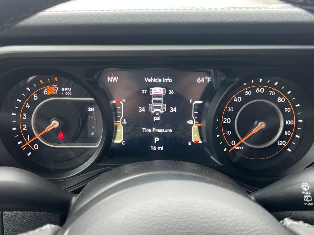 new 2025 Jeep Wrangler car, priced at $60,824
