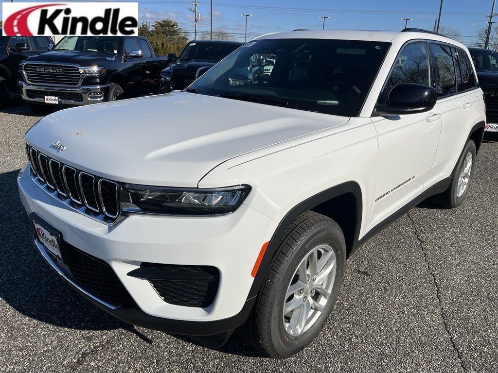 new 2025 Jeep Grand Cherokee car, priced at $38,057