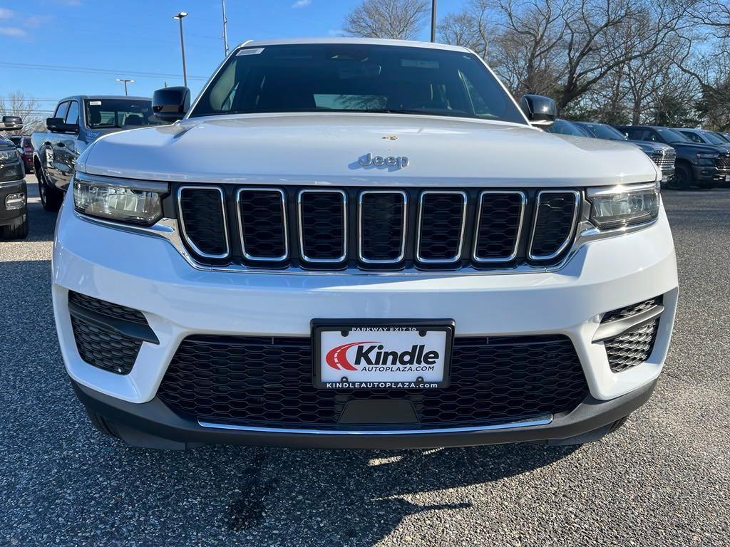 new 2025 Jeep Grand Cherokee car, priced at $38,057