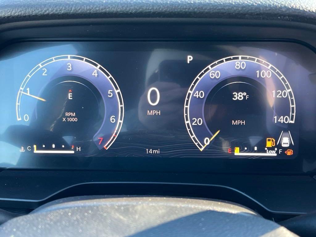 new 2025 Jeep Grand Cherokee car, priced at $38,681