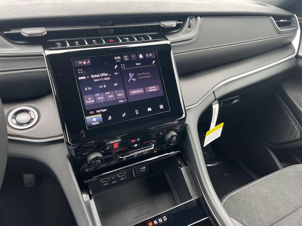 new 2025 Jeep Grand Cherokee car, priced at $41,999