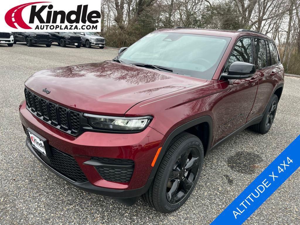 new 2025 Jeep Grand Cherokee car, priced at $41,999